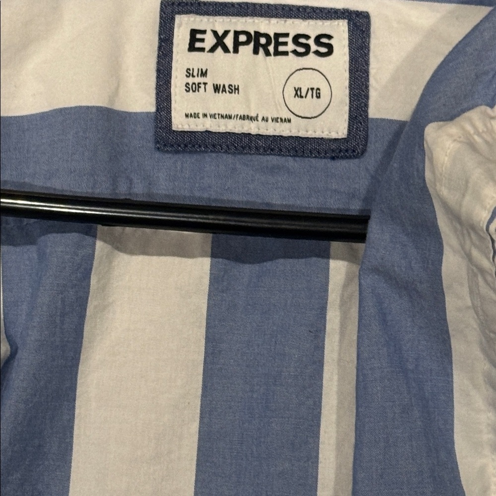 XL SLIM FIT BUTTON UP - Picture 5 of 8